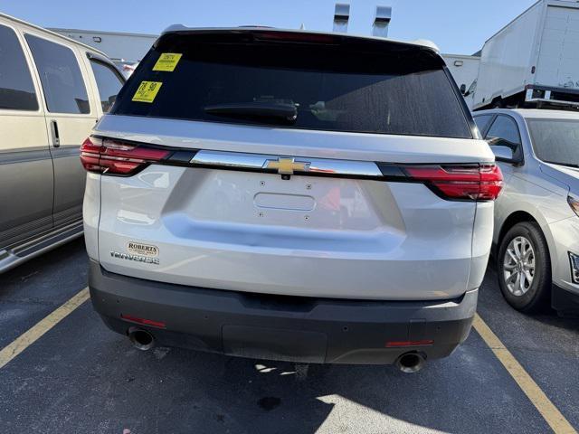 used 2022 Chevrolet Traverse car, priced at $22,998