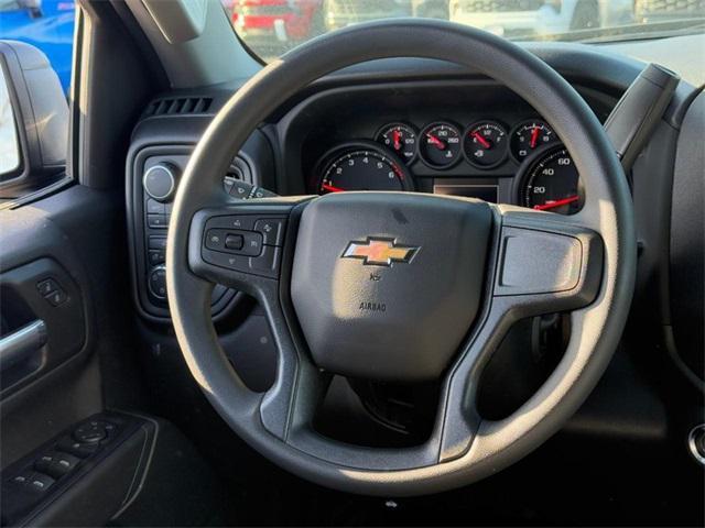 new 2025 Chevrolet Silverado 1500 car, priced at $42,090