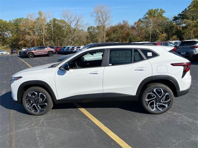 new 2025 Chevrolet Trax car, priced at $25,244