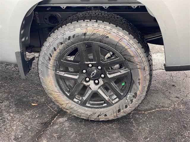 new 2025 Chevrolet Silverado 1500 car, priced at $40,690