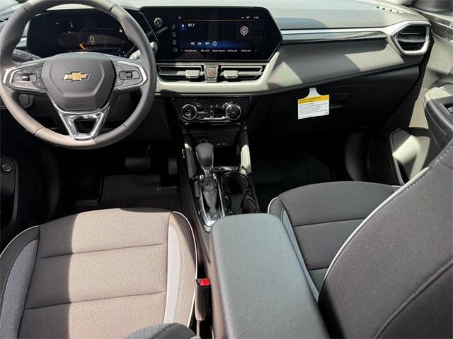 new 2025 Chevrolet TrailBlazer car, priced at $28,505