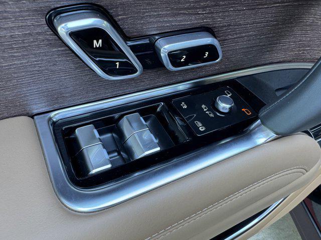 new 2025 Land Rover Range Rover car, priced at $140,925