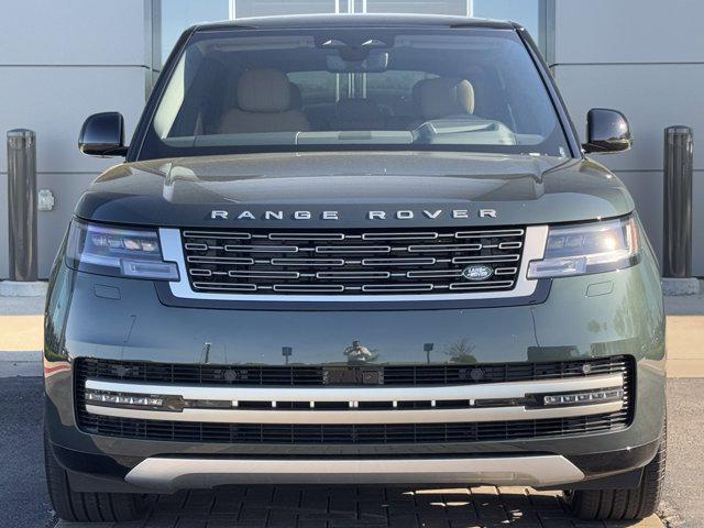 new 2025 Land Rover Range Rover car, priced at $156,510