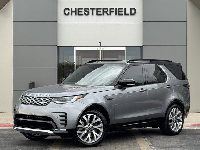 new 2026 Land Rover Discovery car, priced at $79,576