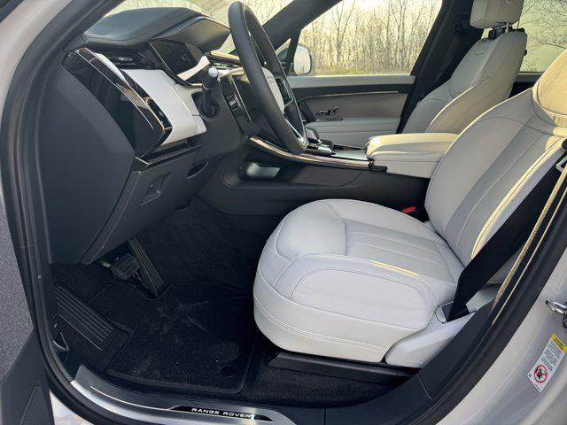 new 2025 Land Rover Range Rover Sport car, priced at $85,510