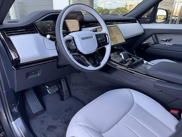 new 2025 Land Rover Range Rover Sport car, priced at $121,895