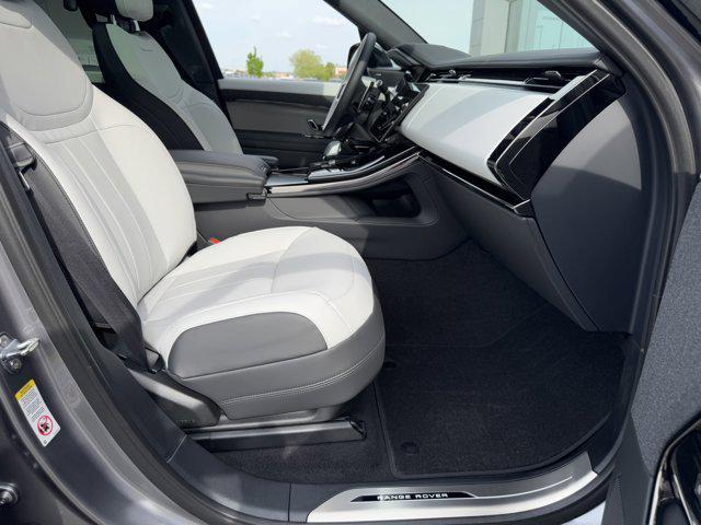 new 2025 Land Rover Range Rover Sport car, priced at $101,135