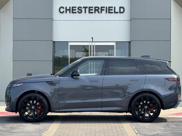 new 2025 Land Rover Range Rover Sport car, priced at $121,595
