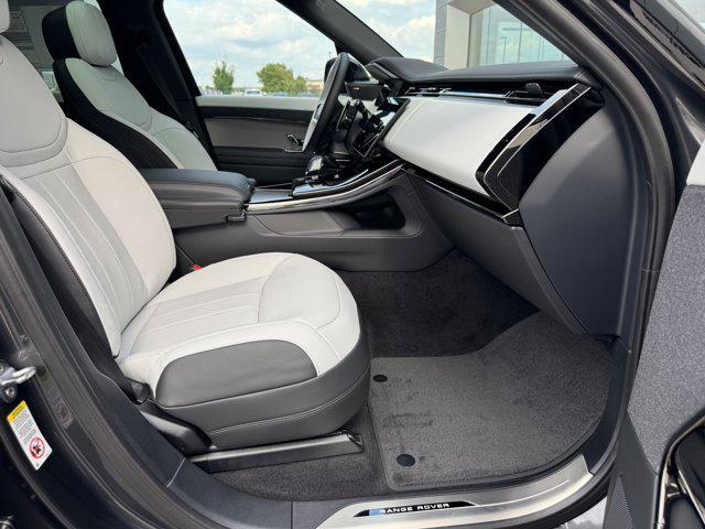 new 2025 Land Rover Range Rover Sport car, priced at $103,735