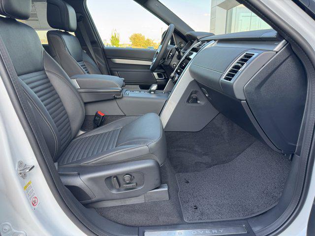 new 2026 Land Rover Discovery car, priced at $72,656