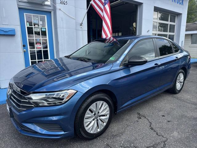used 2019 Volkswagen Jetta car, priced at $10,867