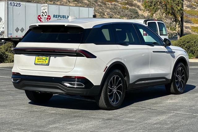 new 2025 Lincoln Nautilus car, priced at $58,020