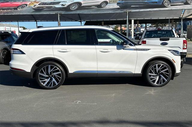 new 2025 Lincoln Aviator car, priced at $80,850