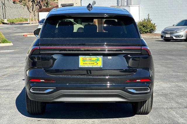 new 2025 Lincoln Nautilus car, priced at $57,270