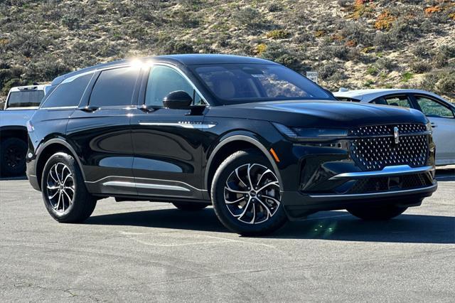 new 2025 Lincoln Nautilus car, priced at $57,270