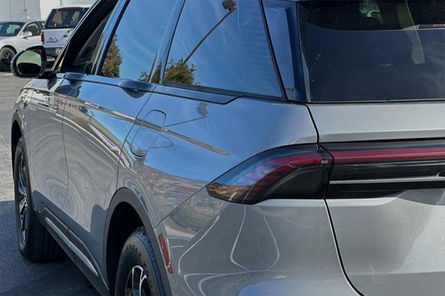 new 2024 Lincoln Nautilus car, priced at $50,760