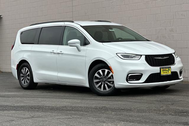 used 2022 Chrysler Pacifica car, priced at $22,798