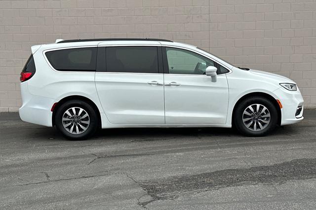 used 2022 Chrysler Pacifica car, priced at $22,798