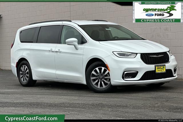 used 2022 Chrysler Pacifica car, priced at $22,798