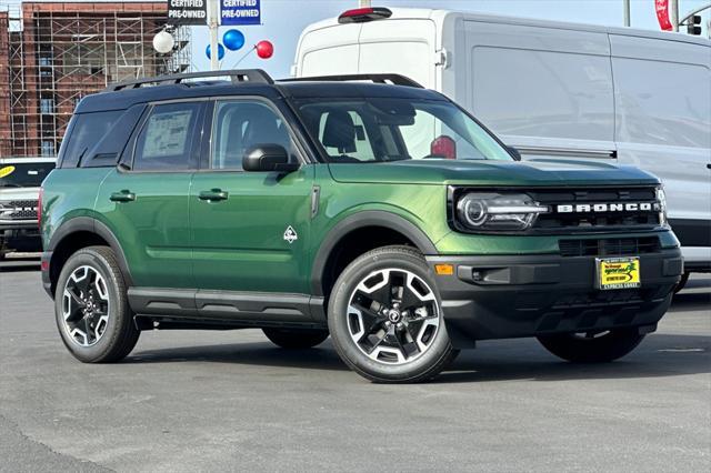 new 2024 Ford Bronco Sport car, priced at $33,932