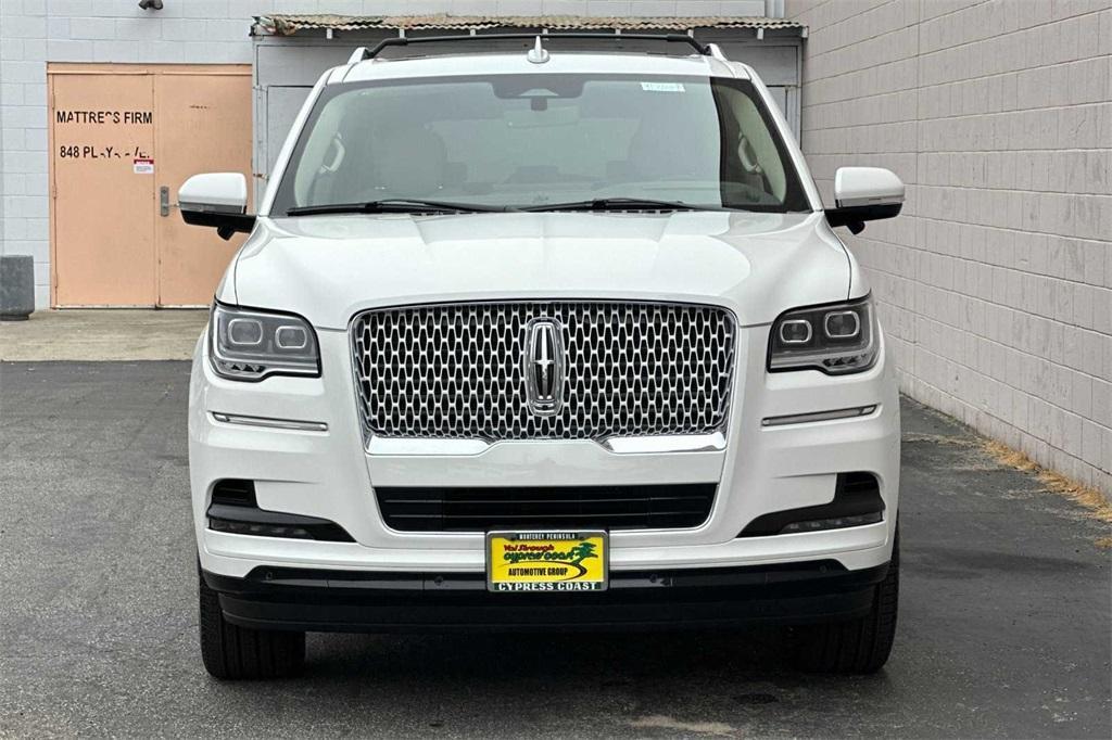 new 2024 Lincoln Navigator car, priced at $95,597