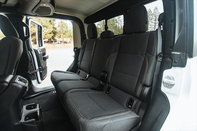 used 2024 Jeep Gladiator car