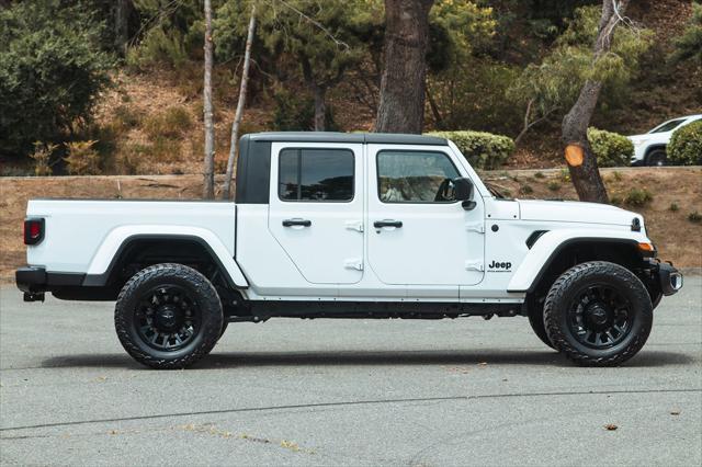 used 2024 Jeep Gladiator car