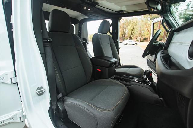 used 2024 Jeep Gladiator car