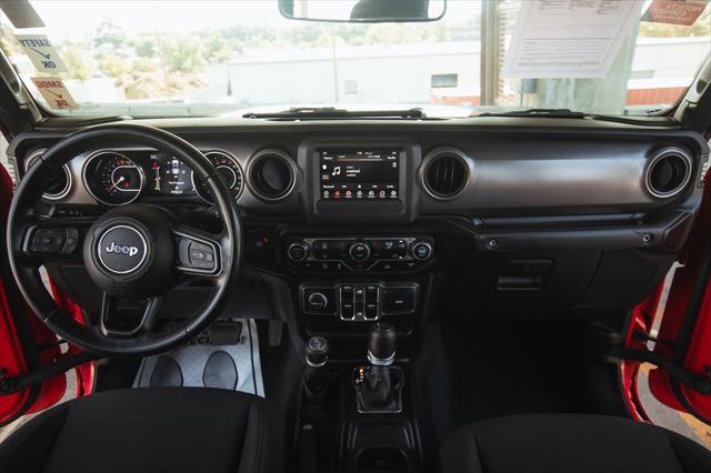 used 2022 Jeep Gladiator car, priced at $31,995