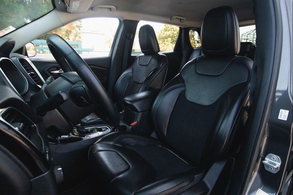 used 2019 Jeep Cherokee car, priced at $12,995