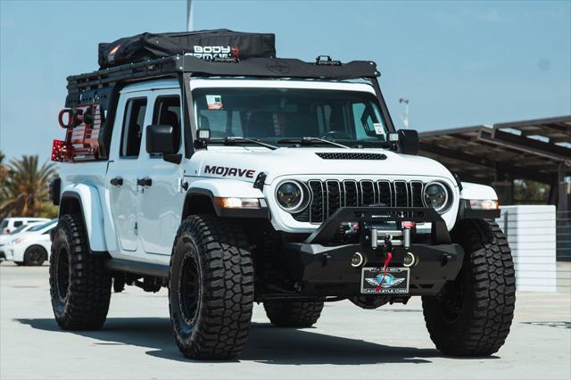 used 2023 Jeep Gladiator car