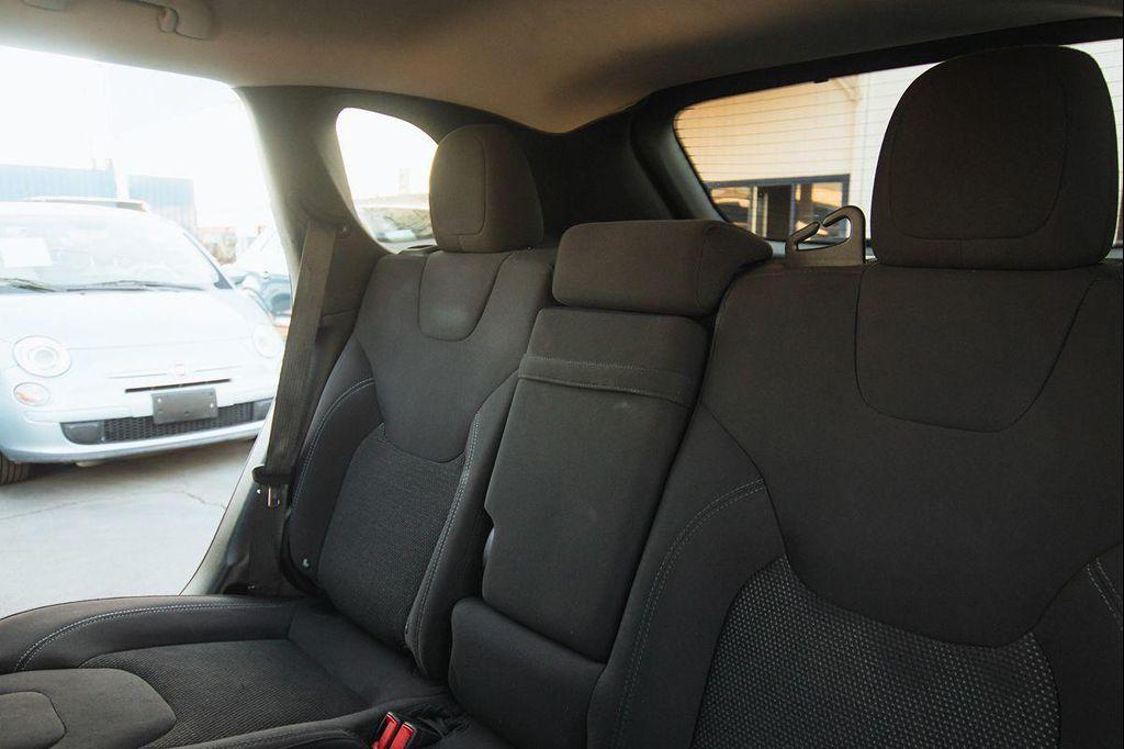 used 2019 Jeep Cherokee car, priced at $11,995