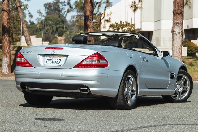 used 2007 Mercedes-Benz SL-Class car, priced at $12,995