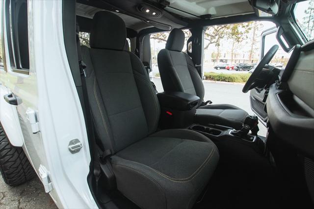 used 2024 Jeep Gladiator car