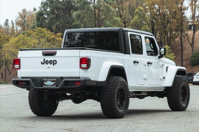 used 2024 Jeep Gladiator car