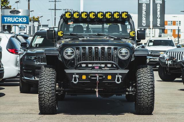 used 2021 Jeep Gladiator car