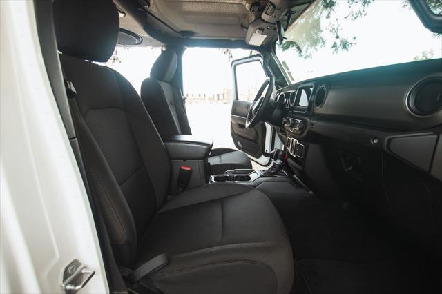 used 2023 Jeep Gladiator car