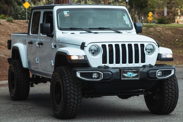 used 2023 Jeep Gladiator car