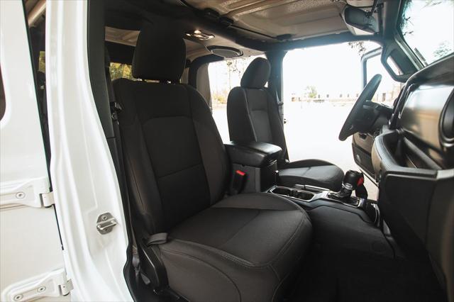 used 2023 Jeep Gladiator car