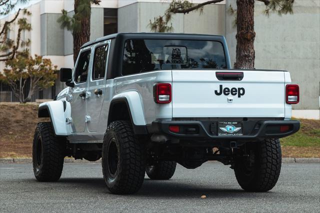 used 2023 Jeep Gladiator car