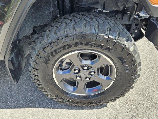 used 2023 Jeep Gladiator car, priced at $38,984