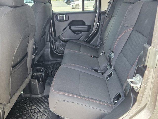 used 2023 Jeep Gladiator car, priced at $37,884