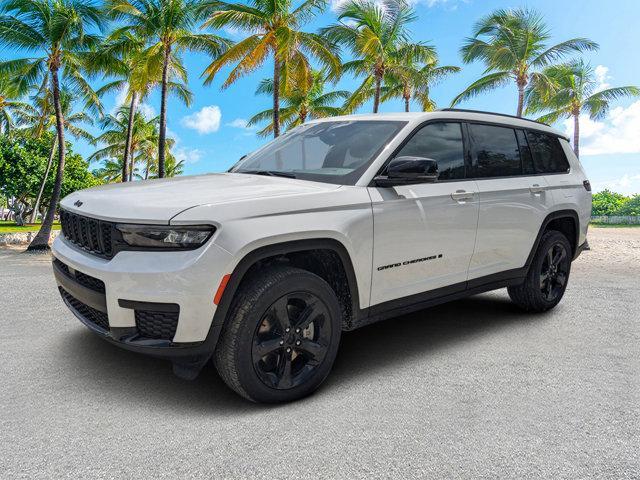 new 2024 Jeep Grand Cherokee L car, priced at $45,905