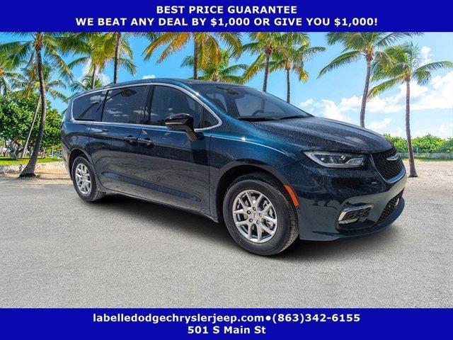 new 2025 Chrysler Pacifica car, priced at $40,484