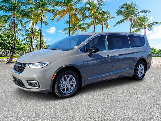 new 2025 Chrysler Pacifica car, priced at $40,484