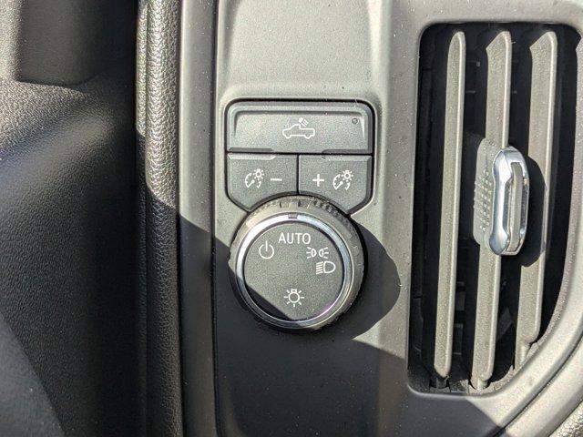 used 2022 Chevrolet Silverado 1500 car, priced at $29,984