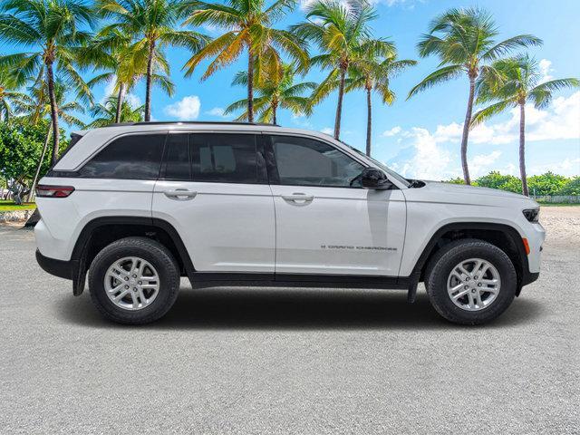 new 2024 Jeep Grand Cherokee car, priced at $38,503