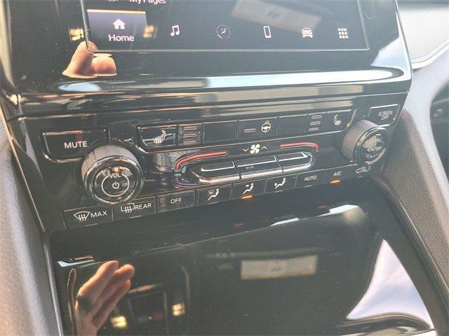 new 2025 Jeep Grand Cherokee L car, priced at $34,984