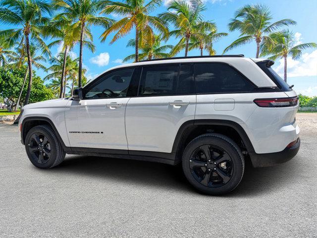 new 2024 Jeep Grand Cherokee car, priced at $50,169