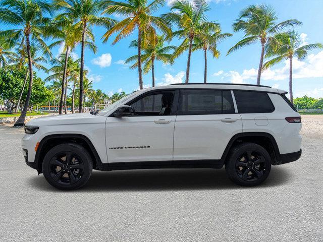 new 2024 Jeep Grand Cherokee L car, priced at $45,905